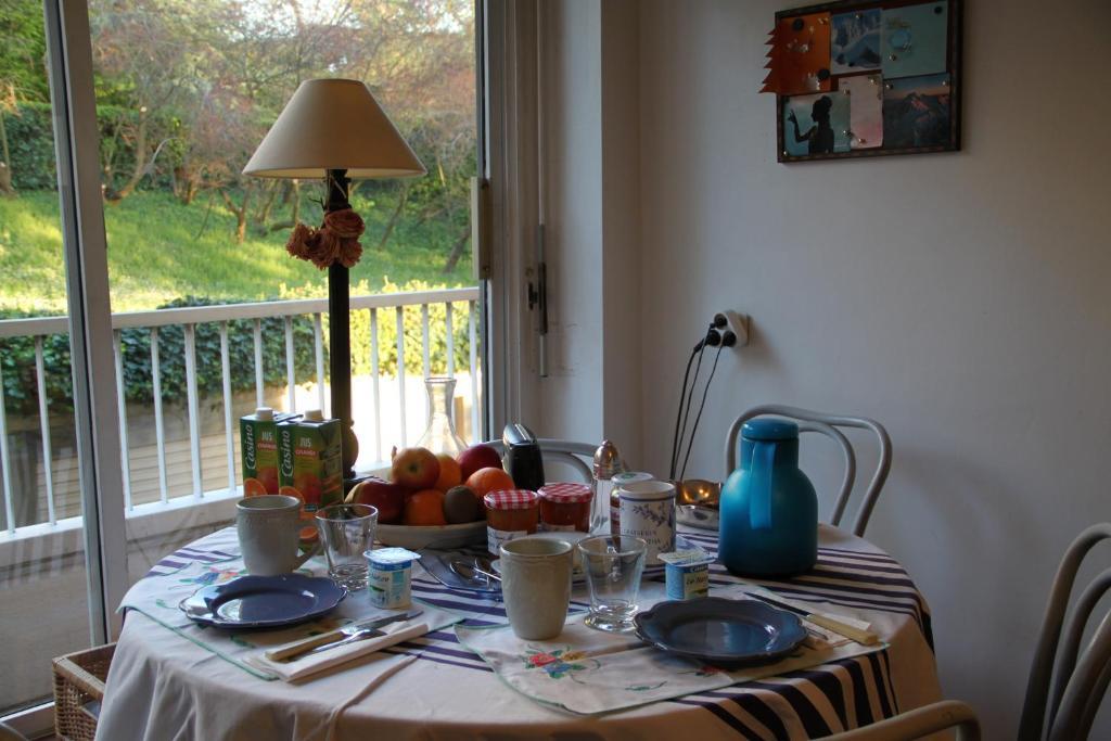 Les Hauts De Perrache Bed & Breakfast Sainte-Foy-lès-Lyon Oda fotoğraf